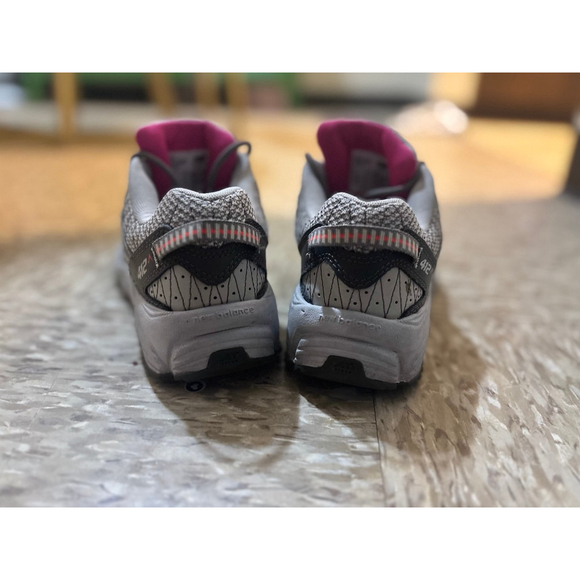 New Balance - Picture 5 of 8